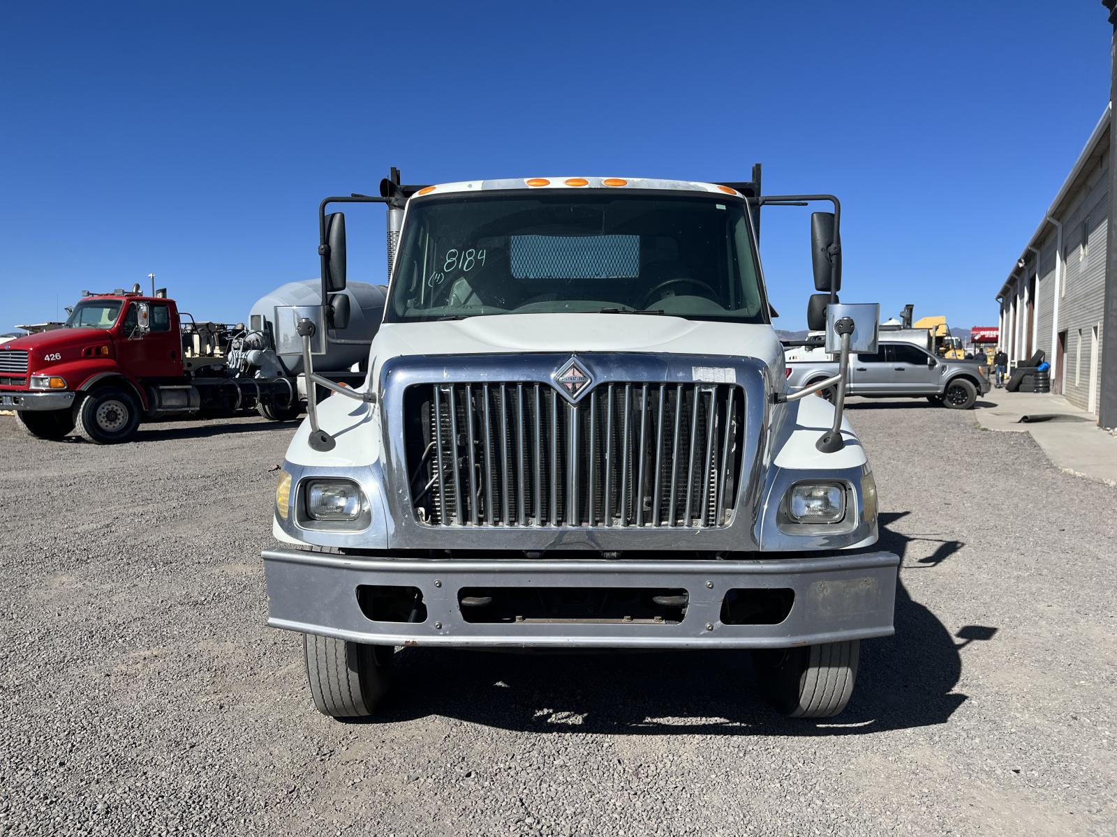 ./imagenes/INVOICE/2019/17406/CAMION PLATAFORMA INTERNATIONAL 7400 (13).JPG